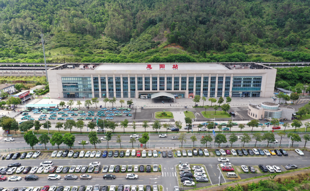 房产服务场景示意图